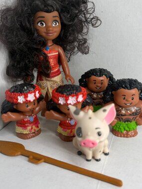 Fisher-Price Little People Moana and Maui 4 Figures Disney Lot Barbie Pua Lot